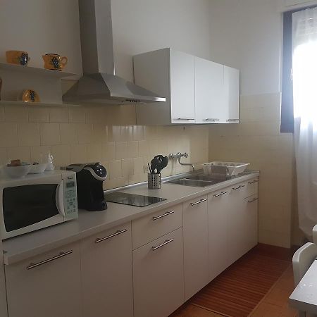 Appartamento Ai Pini Con Posto Auto Lecco Exterior foto